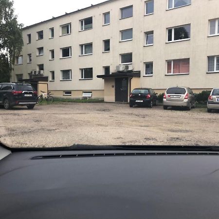 Modern Cozy 2 Bedroom Apartment Near City Center Пярну Экстерьер фото