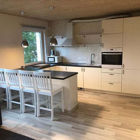 Modern Cozy 2 Bedroom Apartment Near City Center Пярну Экстерьер фото