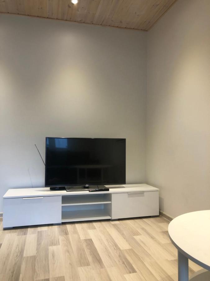 Modern Cozy 2 Bedroom Apartment Near City Center Пярну Экстерьер фото